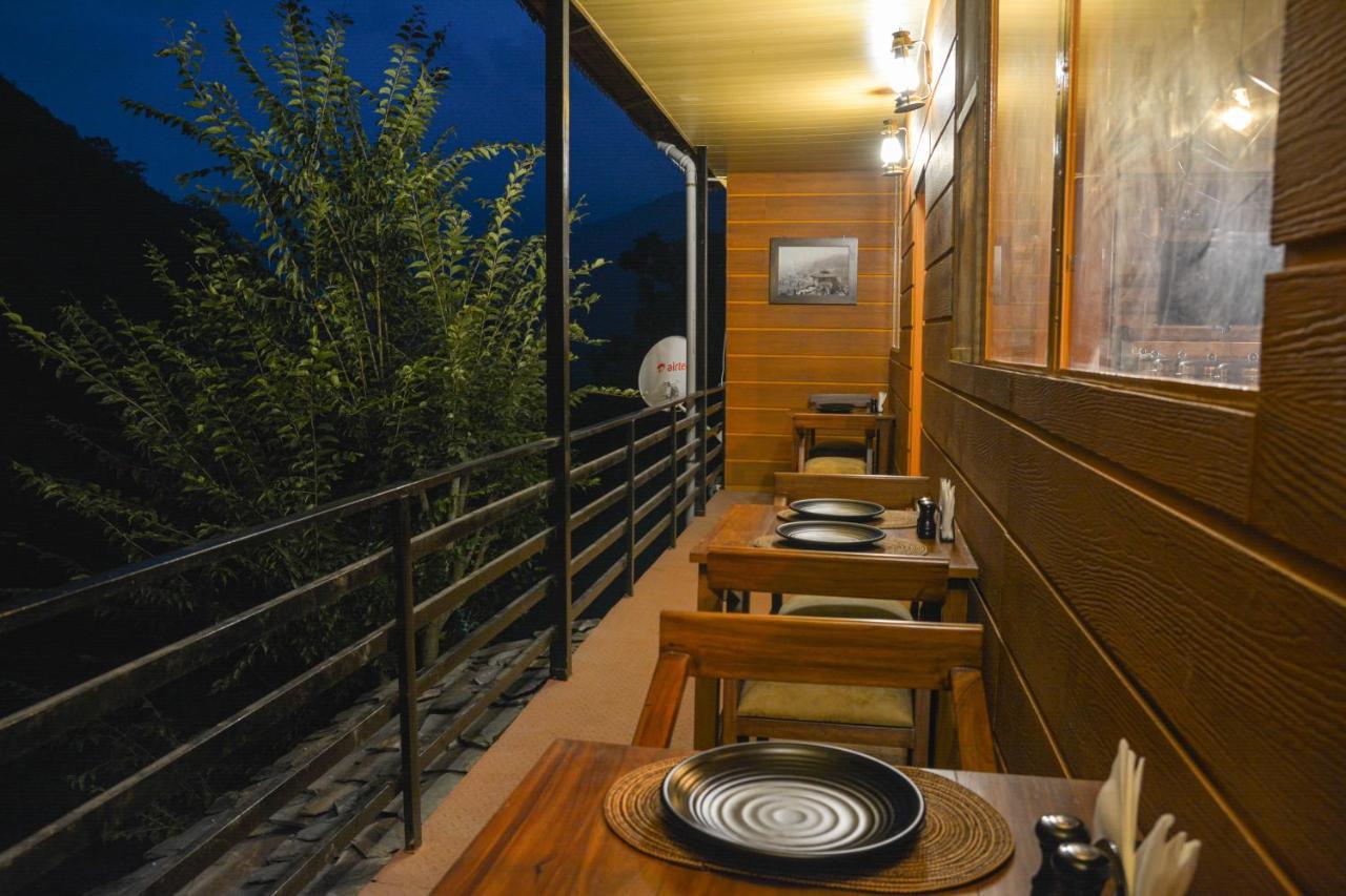 Tiger Fall Eco Resort Chakrāta Exterior photo